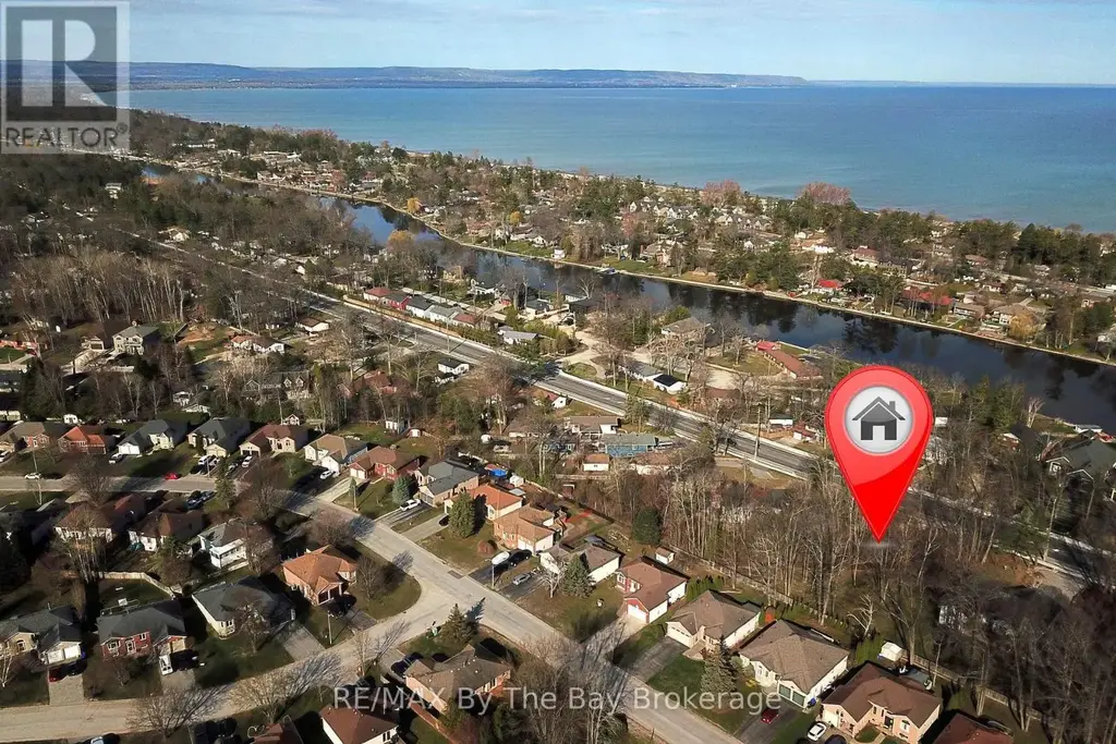 1459 River Road W, Wasaga Beach